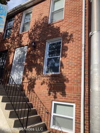 Main picture of 1500 Penrose Ave