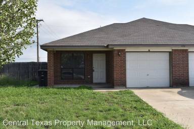 Main picture of 1101 Nicholas Cir
