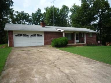 Main picture of 164 Eagle Ridge Rd