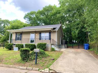 Main picture of 10 Furman St