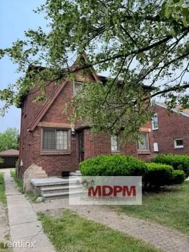 Main picture of 6875 Penrod St