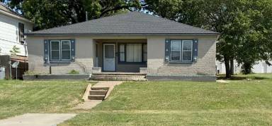 Main picture of 813 SW E Ave