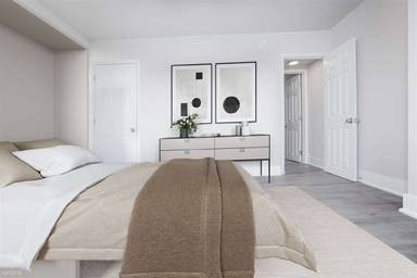 Main picture of 1107 W Lehigh Ave