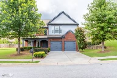 Main picture of 460 Jefferson Chase Cir SE