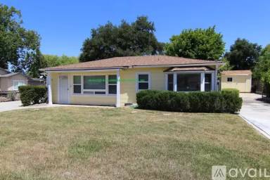 Main picture of 8671 Santa Rosa Rd