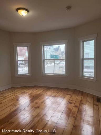Main picture of 174 Crosby St