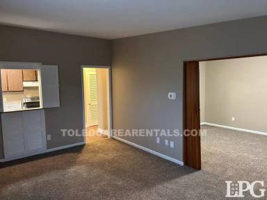 Main picture of 4425 Talmadge Rd. Toledo, Ohio 43623 - Unit 24
