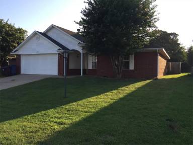 Main picture of 7500 Red Pine Dr
