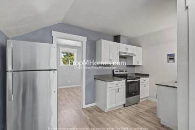 Main picture of 7307 SE 76th Ave