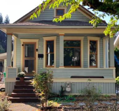 Main picture of 1204 SE Bidwell St