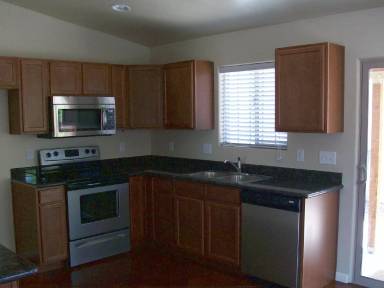 Main picture of 540 E Elm St