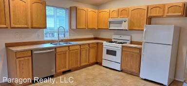 Main picture of 4037 Windy Ave NE