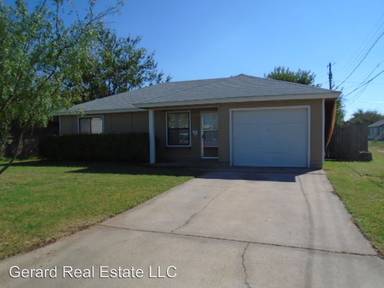 Main picture of 2309 S 18th St