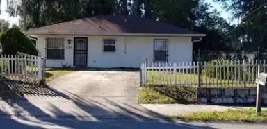 Main picture of 320 W Voorhis Ave