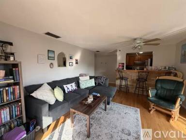 Main picture of 425 Broadway