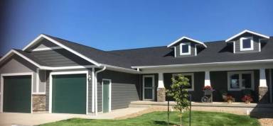 Main picture of 1215 Rockwell Trl