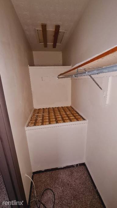 Main picture of 6131 Laurelwood Ct