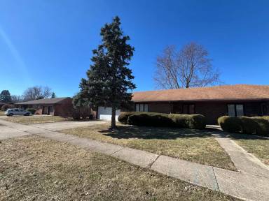 Main picture of 209 Golf Rd