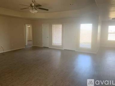 Main picture of 11101 Looby Ln