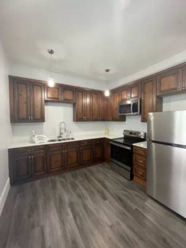 Main picture of 768 Carroll Ave