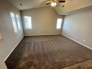 Main picture of 1710 Prairie Ave