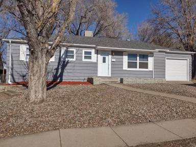 Main picture of 1205 Ruppel St