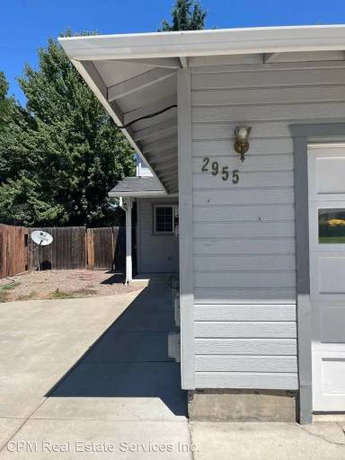 Main picture of 2955 Stacie Way