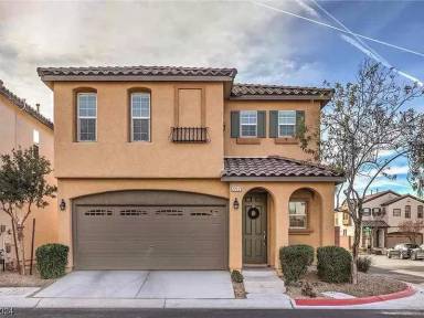 Main picture of 7717 Pista Way