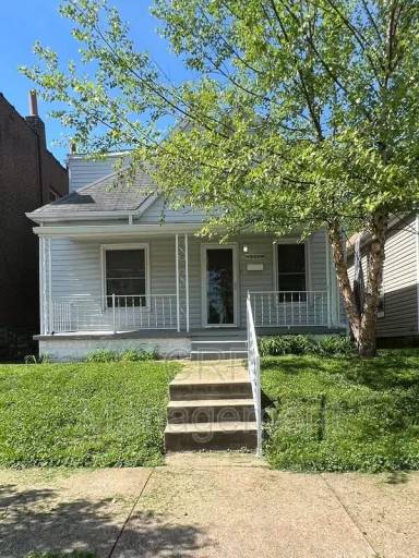 Main picture of 5318 Quincy St