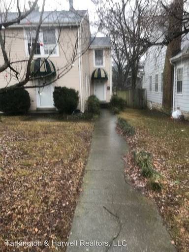 Main picture of 2104B 25th Ave S