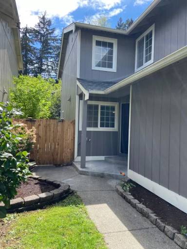 Main picture of 6103 Carmel Ln SE