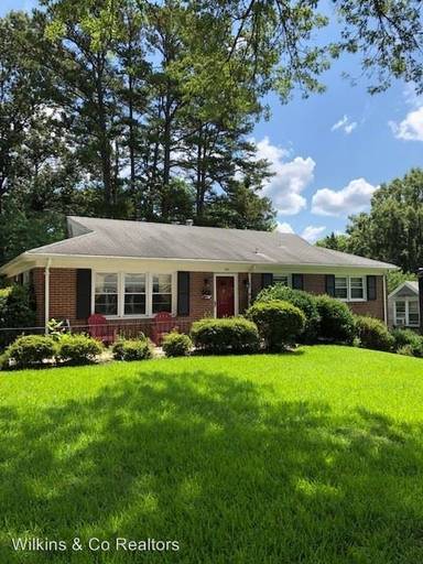 Main picture of 141 Dublin Ct