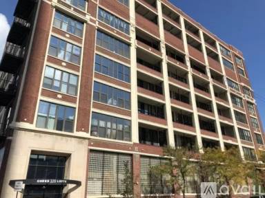 Main picture of Chess 320 Lofts