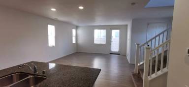 Main picture of 7090 Estrella St