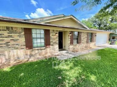 Main picture of 127 York Dr