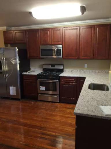 Main picture of 14 Amity St
