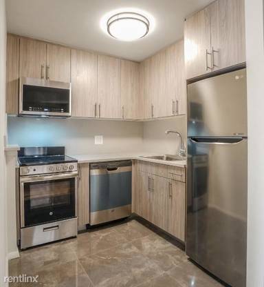 Main picture of 230 East 30th Street Apartments