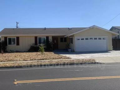 Main picture of 7860 Tamarack Dr