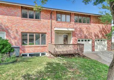 Main picture of 5563 Canterbury Ln