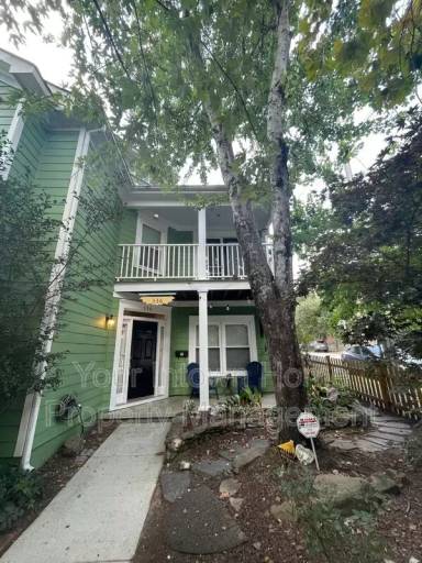 Main picture of 336 Woodward Ave SE
