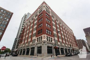 Main picture of Printers Row Lofts