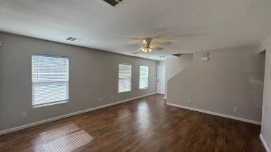 Main picture of 7612 Cherokee Silver Ave