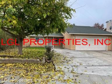 Main picture of 10 Leros Ct