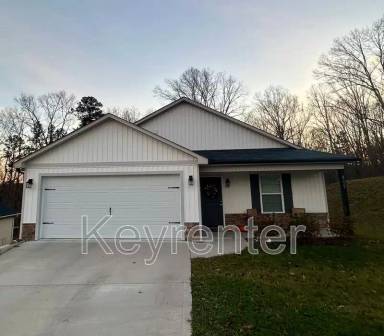 Main picture of 8025 Poplar Grove Ln