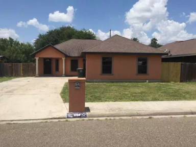 Main picture of 606 Alma Ave