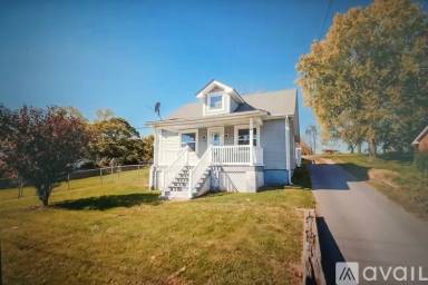 Main picture of 917 Sherwood Ave