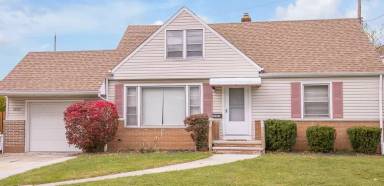 Main picture of 28525 Lake Shore Blvd