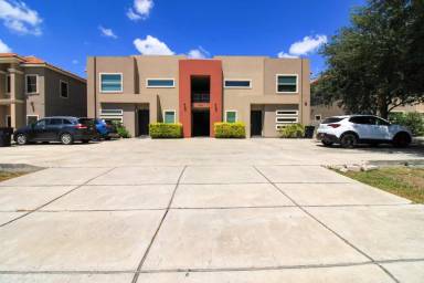 Main picture of 3008 S L St