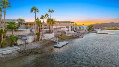 Main picture of 437 Riverfront Dr