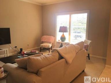 Main picture of 4413 Bellaire Dr S